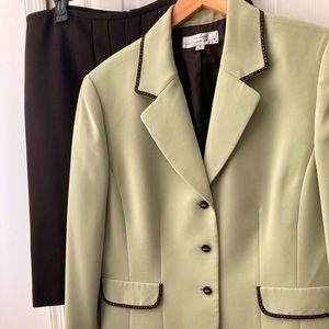 TAHARI MINT GREEN BLAZER AND BROWN SKIRT SUIT SIZE 14